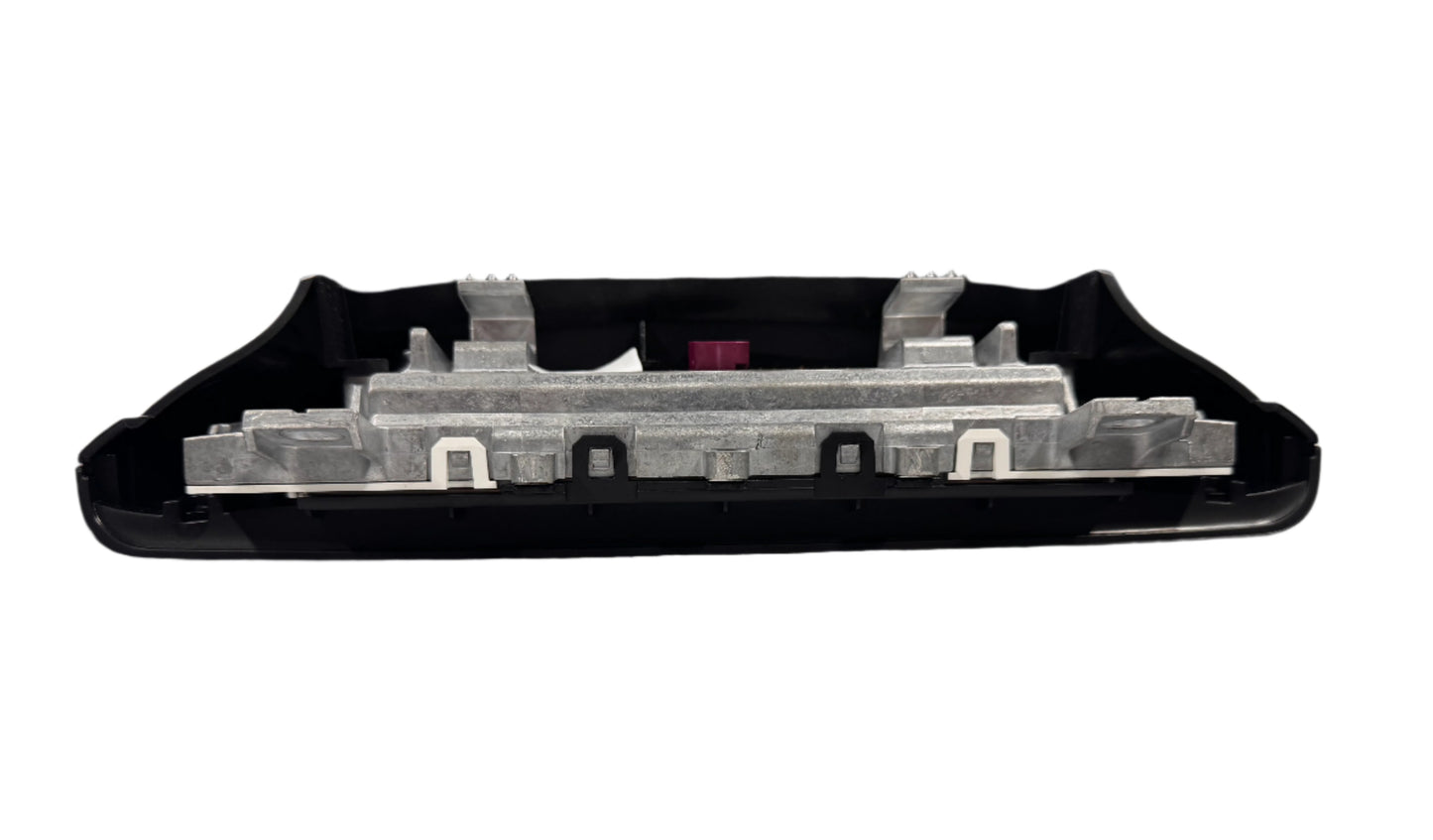 Genuine 2013 Bmw 328i Xdrive F30 basic infotainment screen.