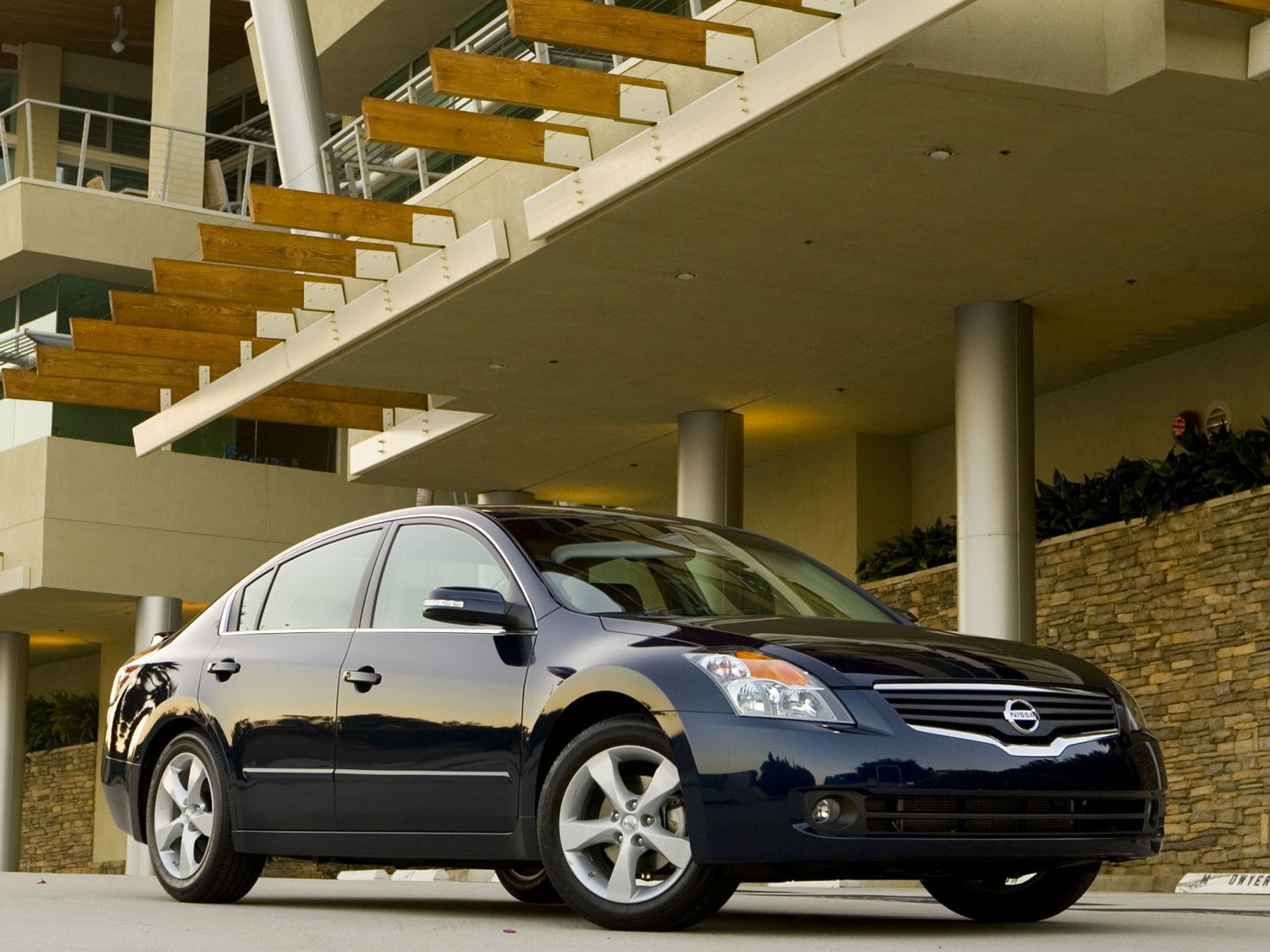 2007-2009 Nissan Altima (4th Gen L32) Parts.