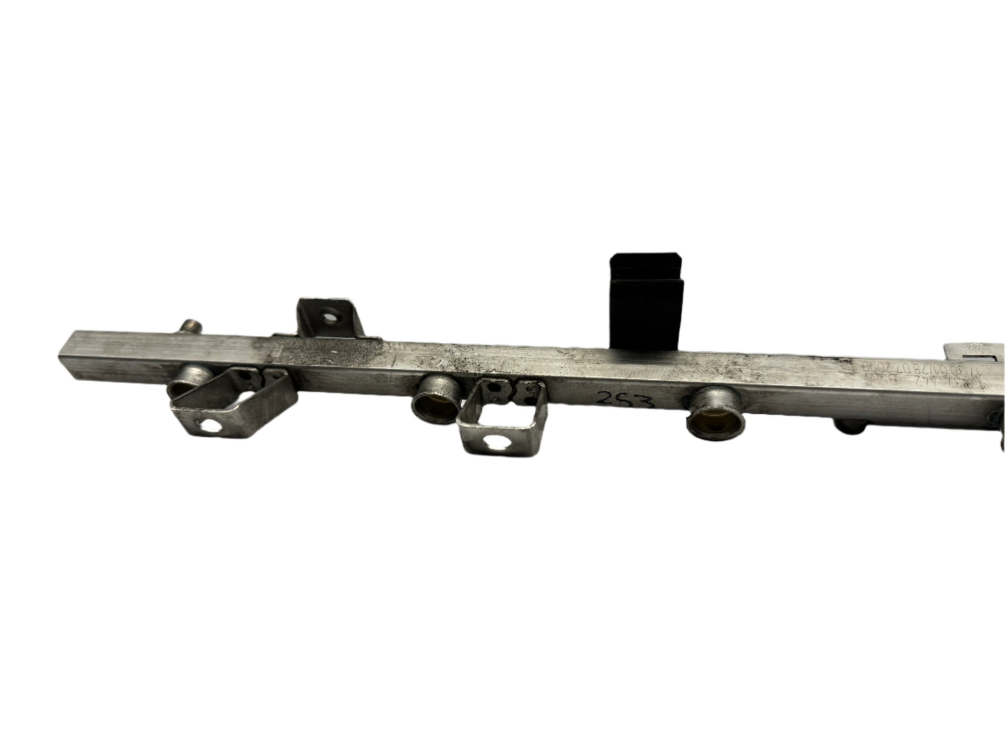 Bmw e46 fuel rail