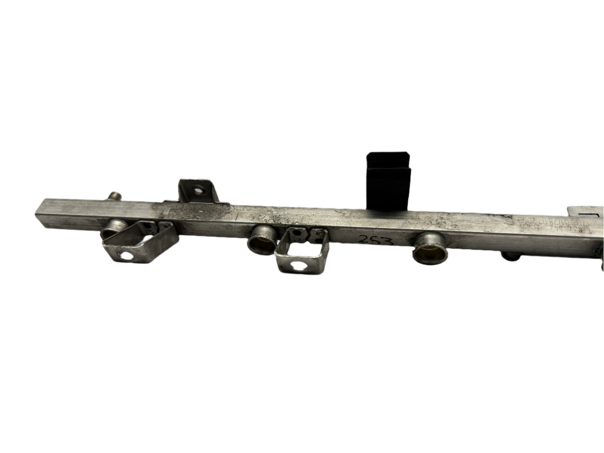 Bmw e46 fuel rail