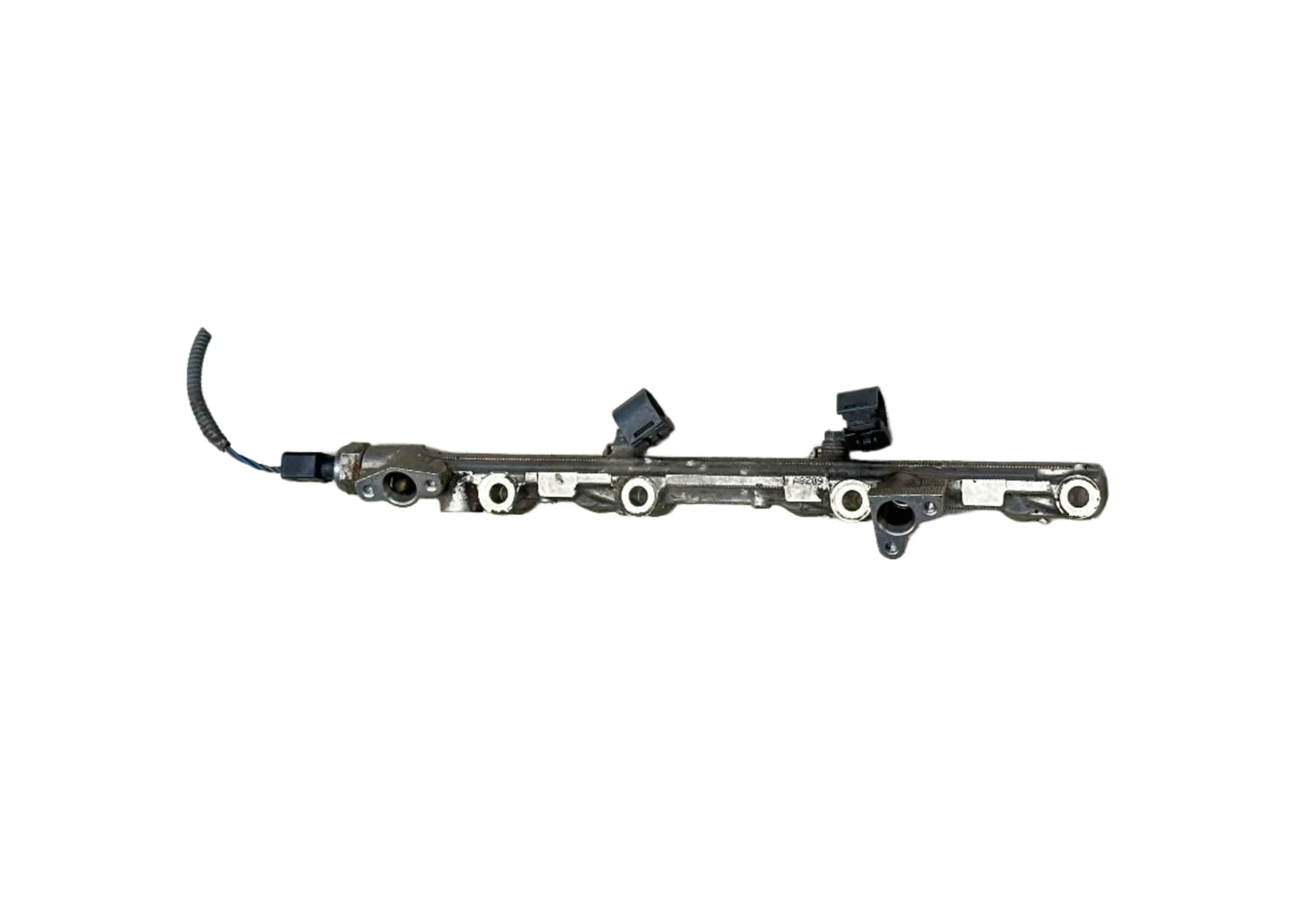 Genuine 2006 Lexus IS250 fuel rail.