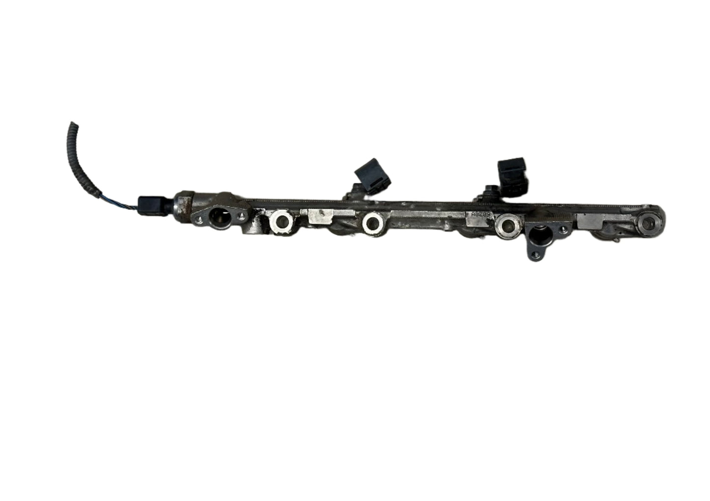 Genuine 2006 Lexus IS250 fuel rail.