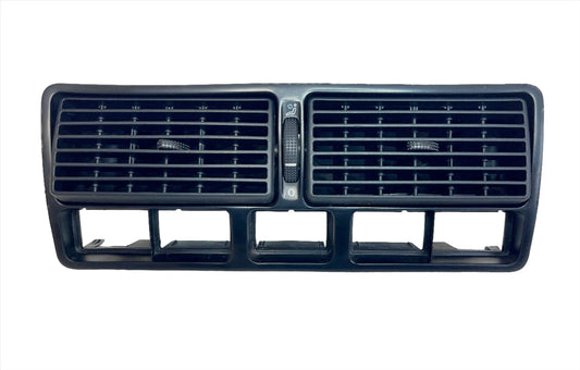 Genuine 1998-2004 Volkswagen Golf (Mk4) Centre Dash Air Vent.