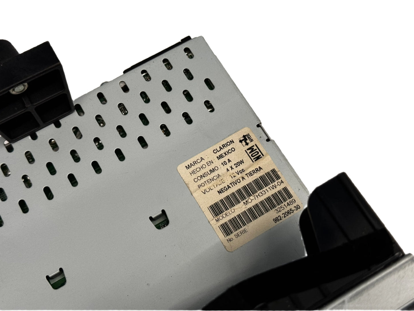 Genuine 2008-2009 Volkswagen Jetta City radio/mp3 player.