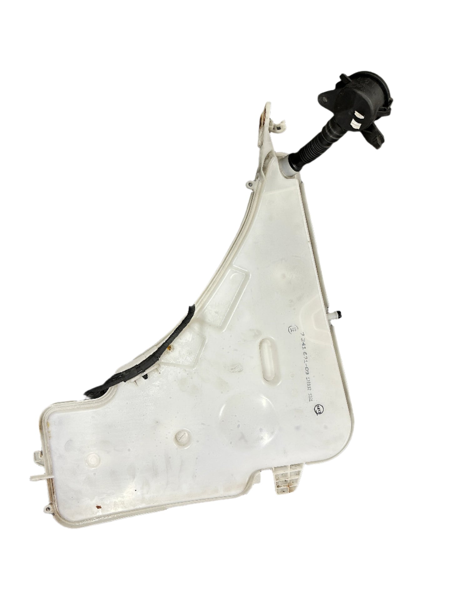 Genuine 2013 Bmw 328i Xdrive F30 windshield washer reservoir with pump.