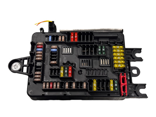 Genuine 2013 Bmw 328i Xdrive F30 rear power distribution junction fusebox.