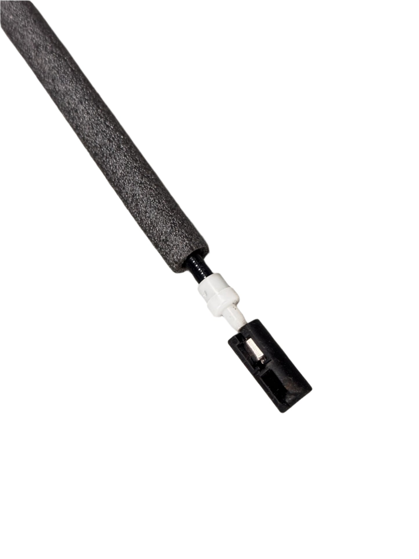 door cable end shot