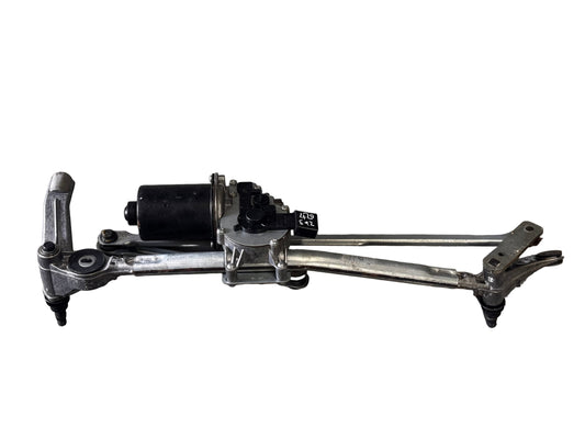Bmw E92 wiper assembly