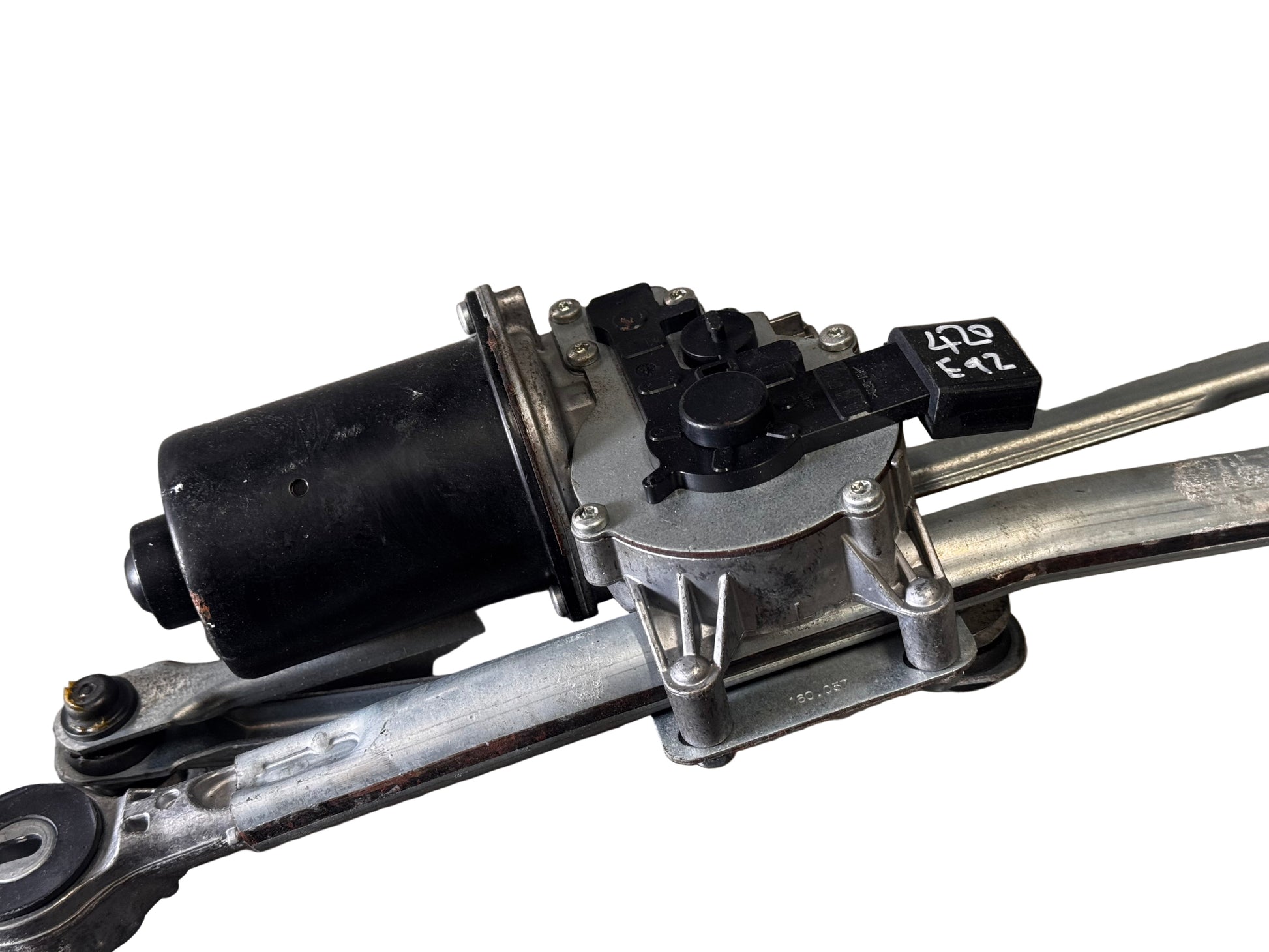 Bmw E92 wiper assembly