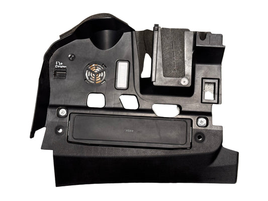 Bmw F30 knee airbag