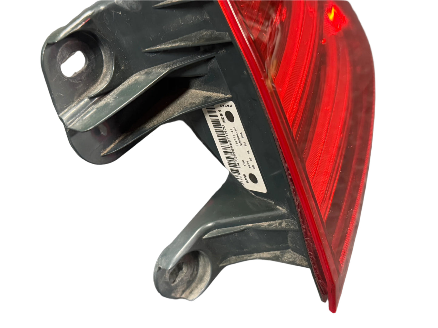 Genuine 2013 Bmw 328i Xdrive F30 right quarter panel mounted taillight.